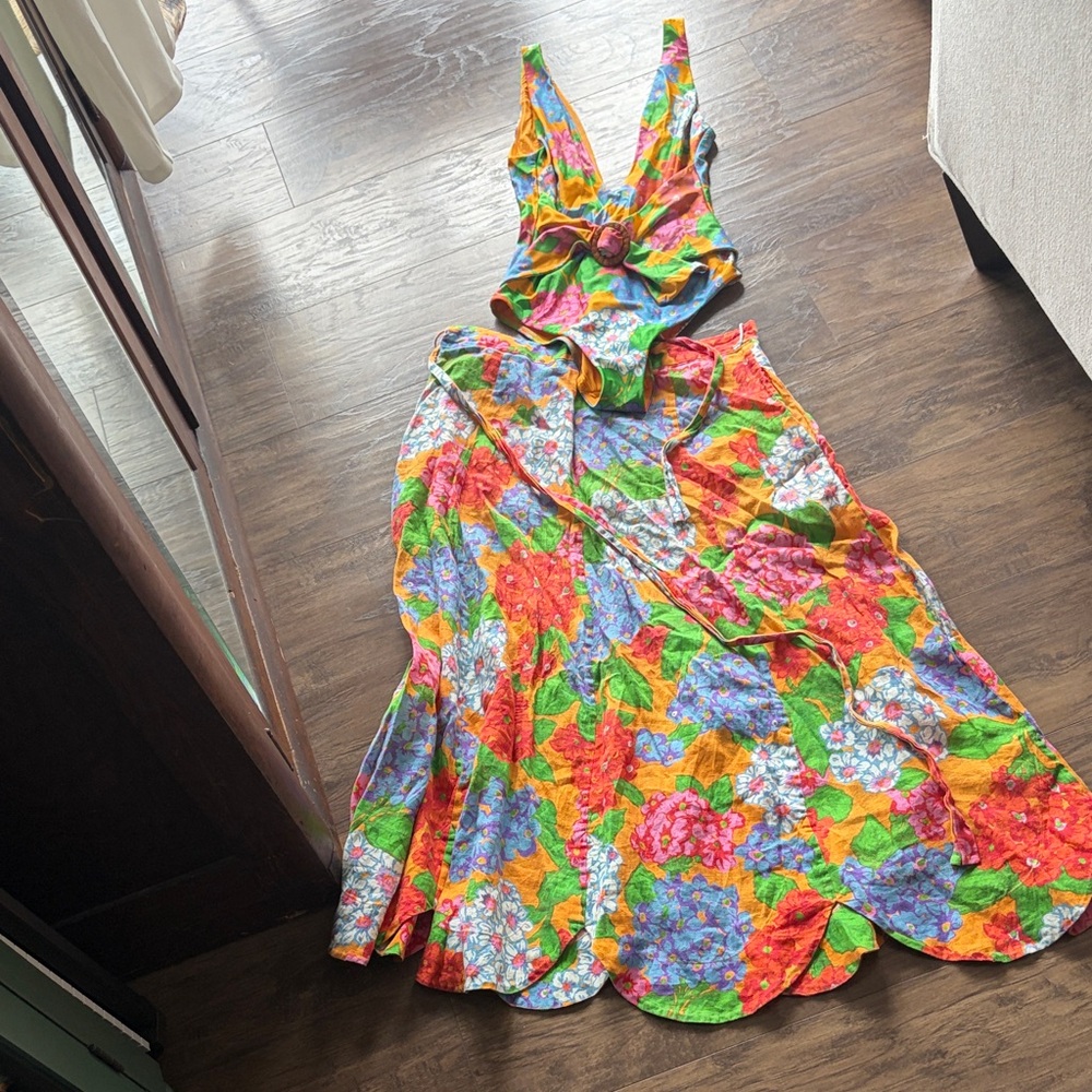 Zimmerman swimsuit & Maxi skirt with pockets